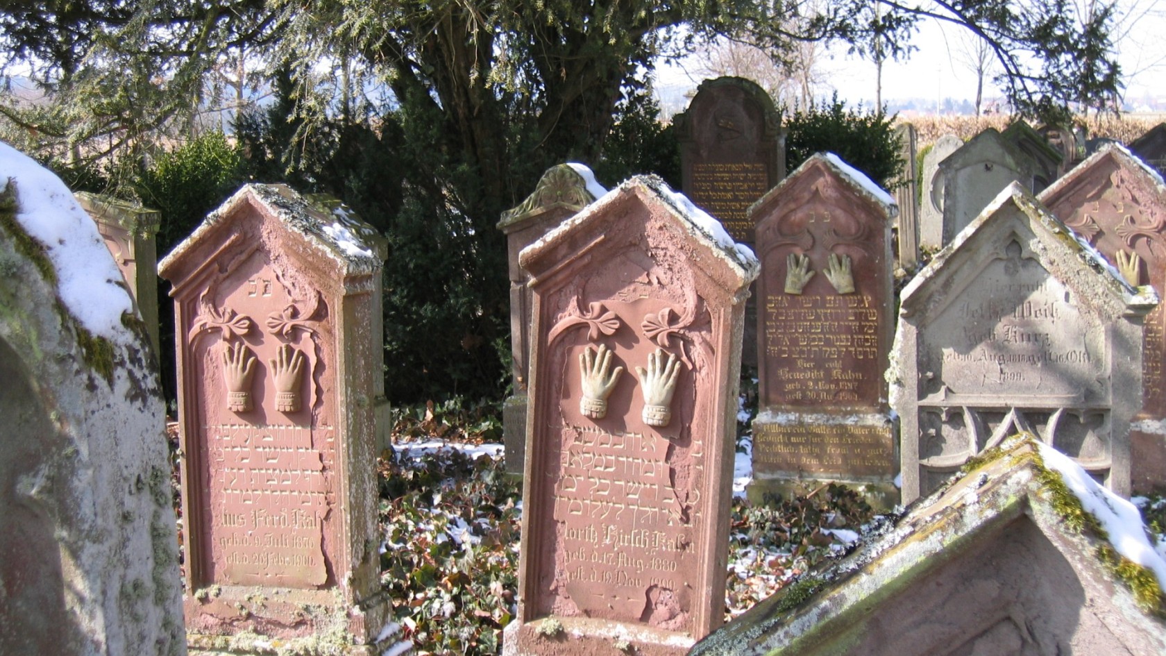 Segnende Hände (Jüdischer Friedhof Baisingen)