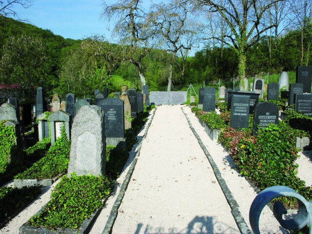 Blick durchs Tor - Jüdischer Friedhof Horb