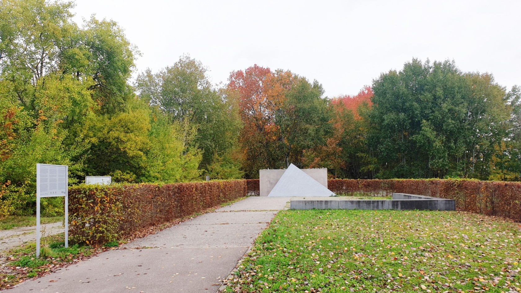Mahnmal des KZ-Außenlagers