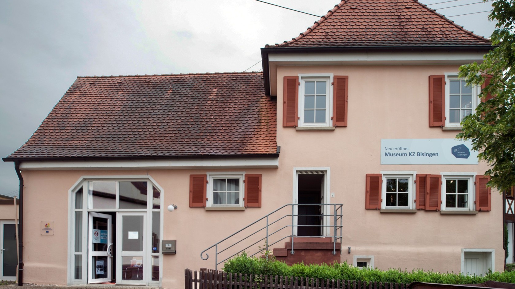 Außenansicht (Museum KZ Bisingen)