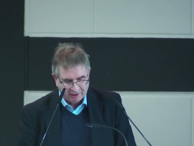 Martin Ulmer stellt die Forscher Dr. Rolf Frankenberger und Tim Fröhlich vor