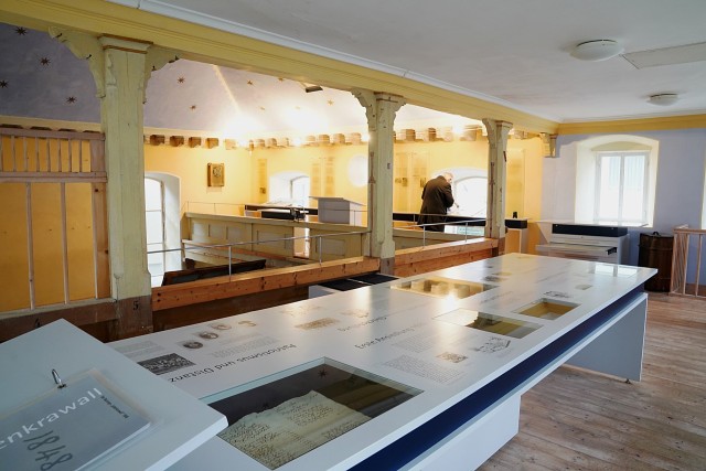 Führung in der Gedenkstätte Synagoge Baisingen und auf dem jüdischen Friedhof